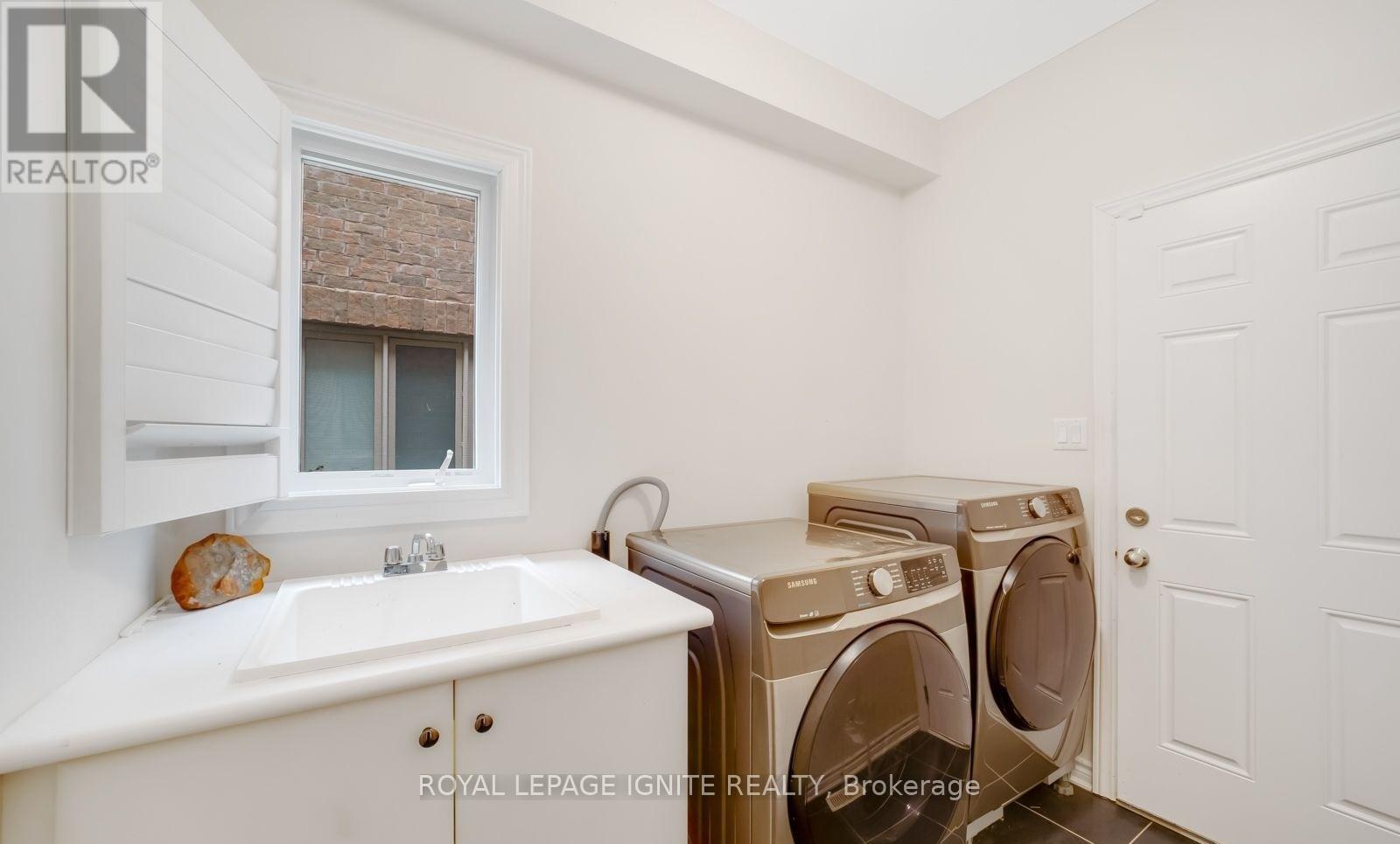 35 Jardine Street, Brock (Beaverton), Ontario  L0K 1A0 - Photo 8 - N12790398