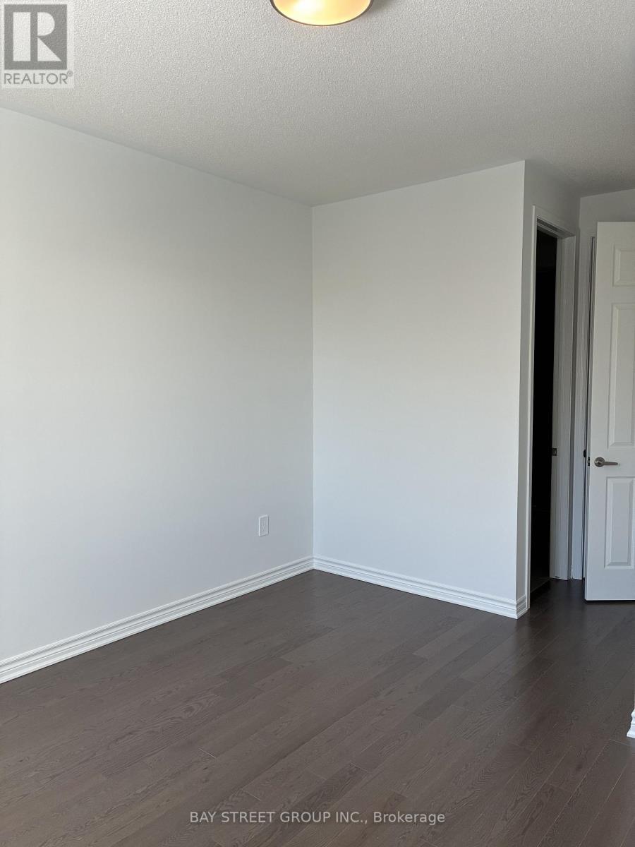 9 Moss Drive E, Markham, Ontario  L6C 3S8 - Photo 21 - N12790406