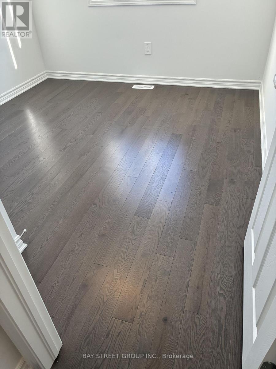 9 Moss Drive E, Markham, Ontario  L6C 3S8 - Photo 31 - N12790406