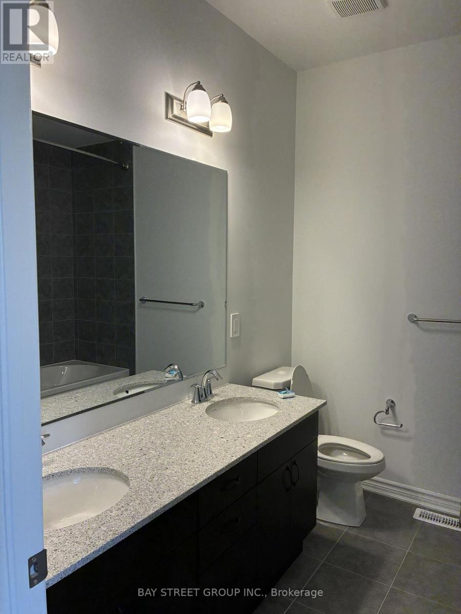 9 Moss Drive E, Markham, Ontario  L6C 3S8 - Photo 33 - N12790406