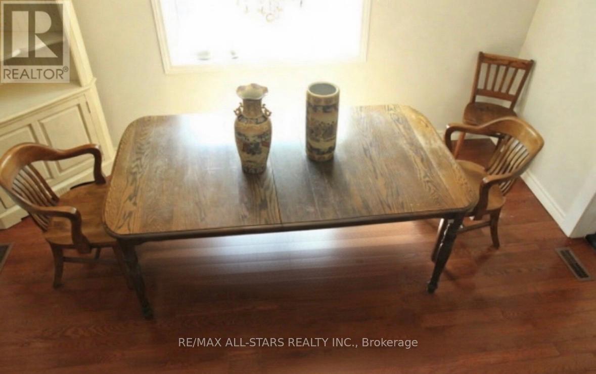 77 Bobcaygeon Road, Minden Hills, Ontario  K0M 2K0 - Photo 13 - X12373324