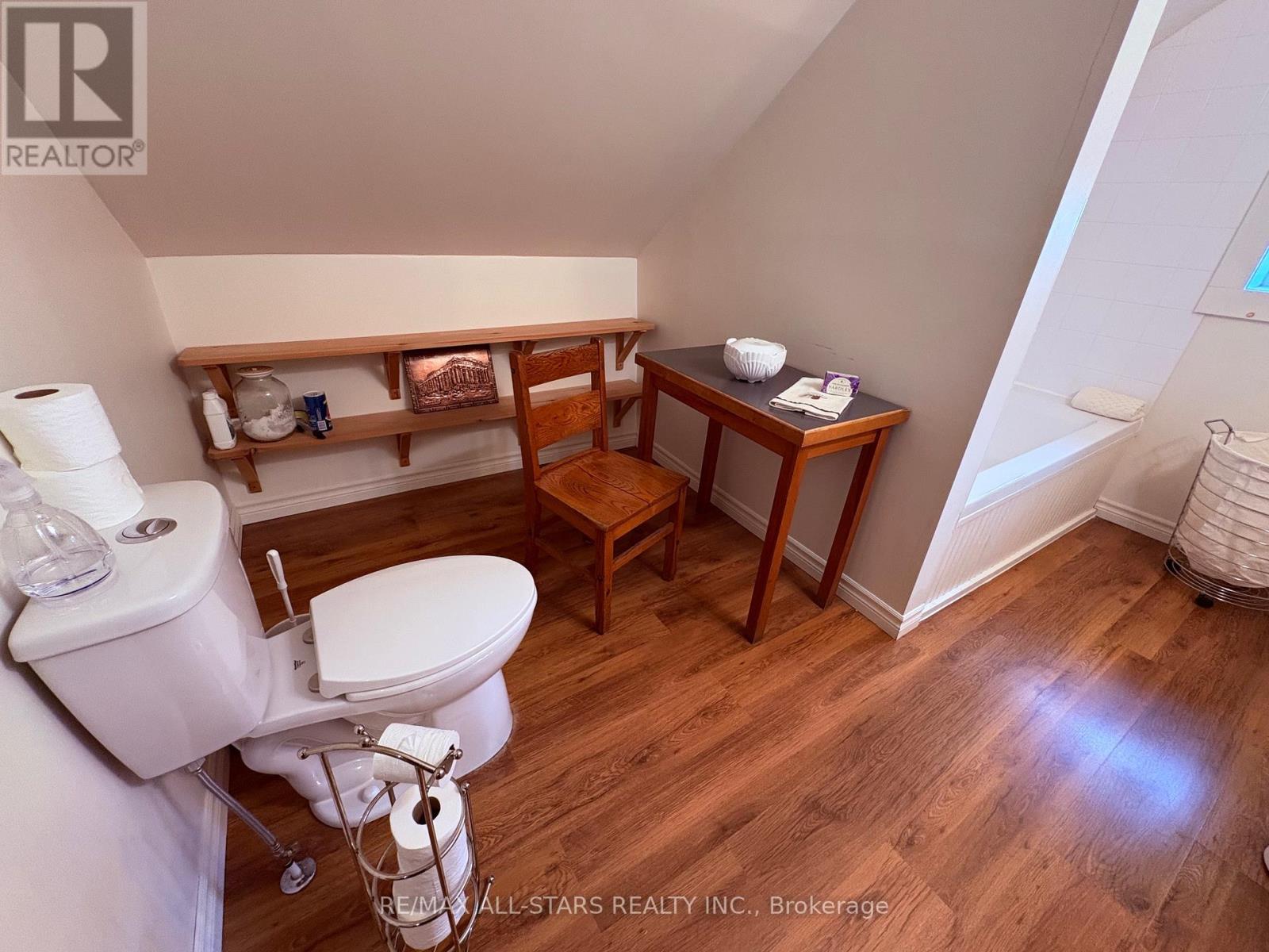 77 Bobcaygeon Road, Minden Hills, Ontario  K0M 2K0 - Photo 23 - X12373324