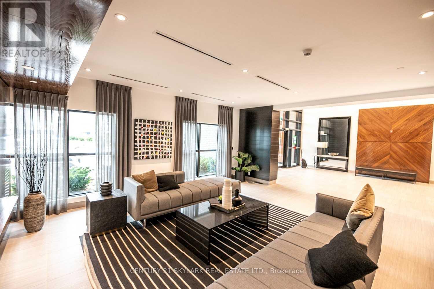 505 - 102 Grovewood Common, Oakville, Ontario  L6H 0X3 - Photo 10 - W12790374