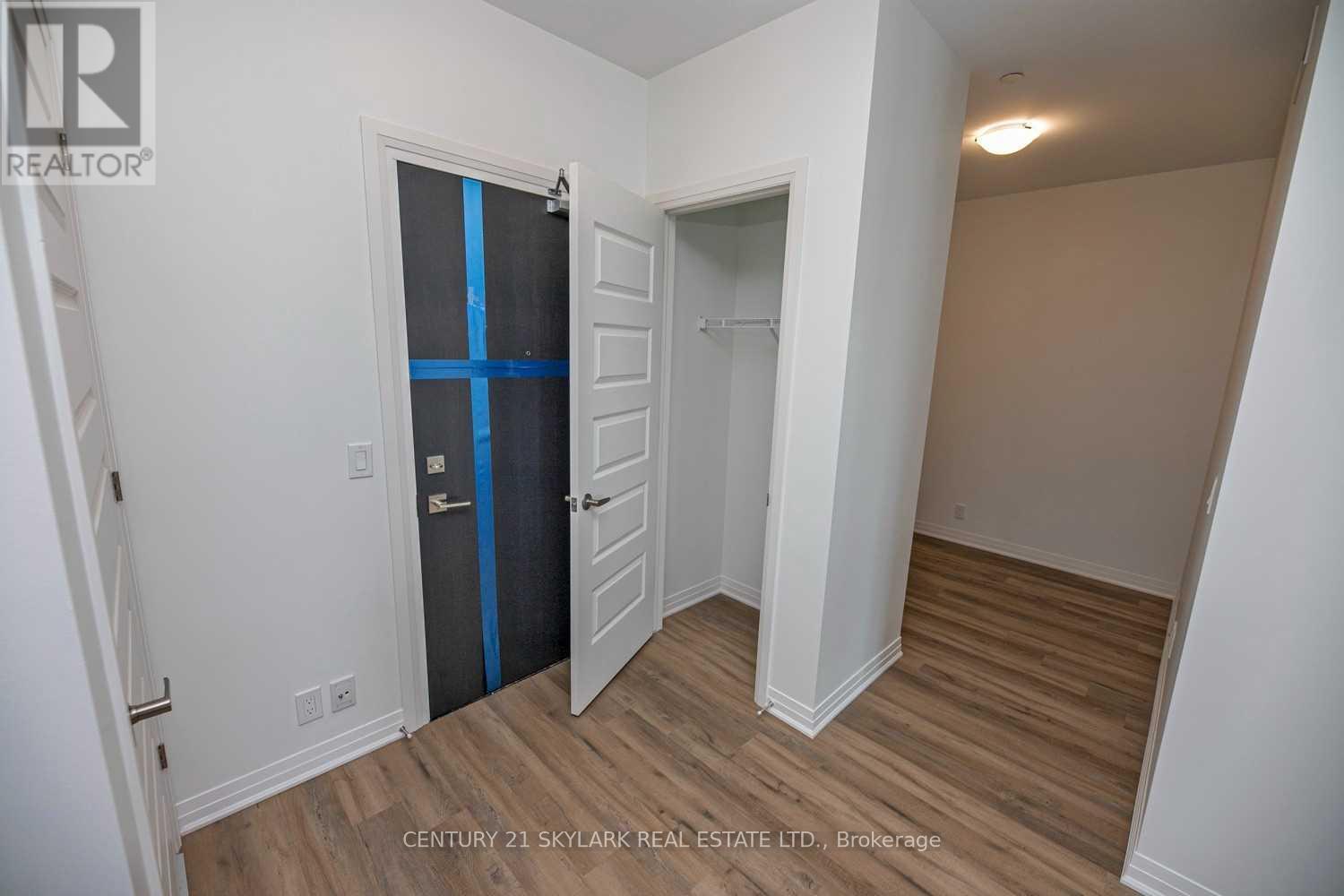 505 - 102 Grovewood Common, Oakville, Ontario  L6H 0X3 - Photo 12 - W12790374