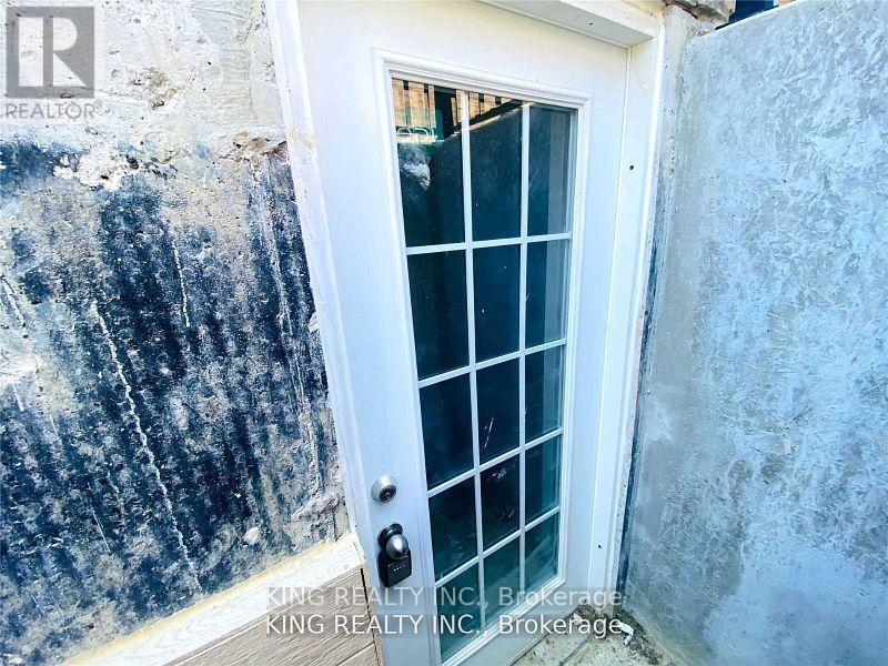 43 Hoxton Road, Brampton, Ontario  L7A 4L5 - Photo 21 - W12790390