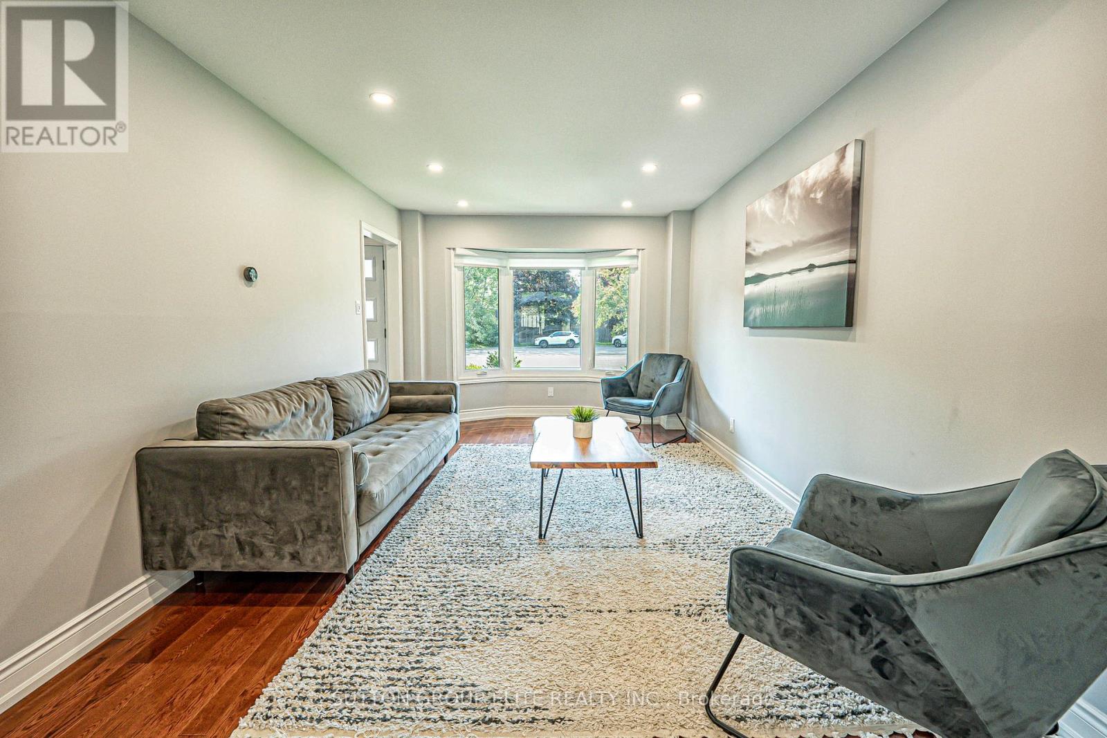 298 Fredericksburg Court, Mississauga, Ontario  L4Z 2T2 - Photo 7 - W12790396