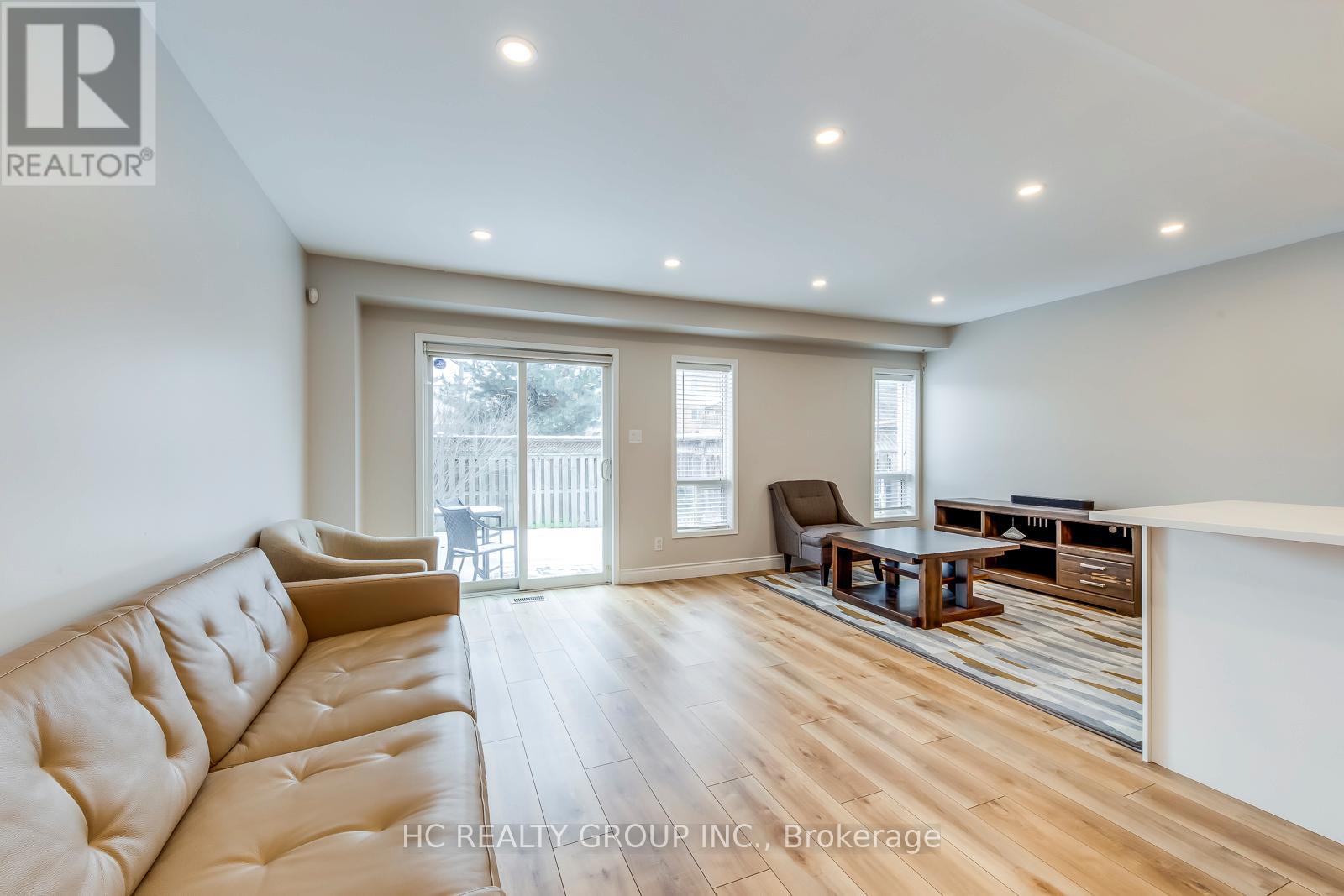 75 - 1489 Heritage Way, Oakville, Ontario  L6M 4M7 - Photo 13 - W12790402