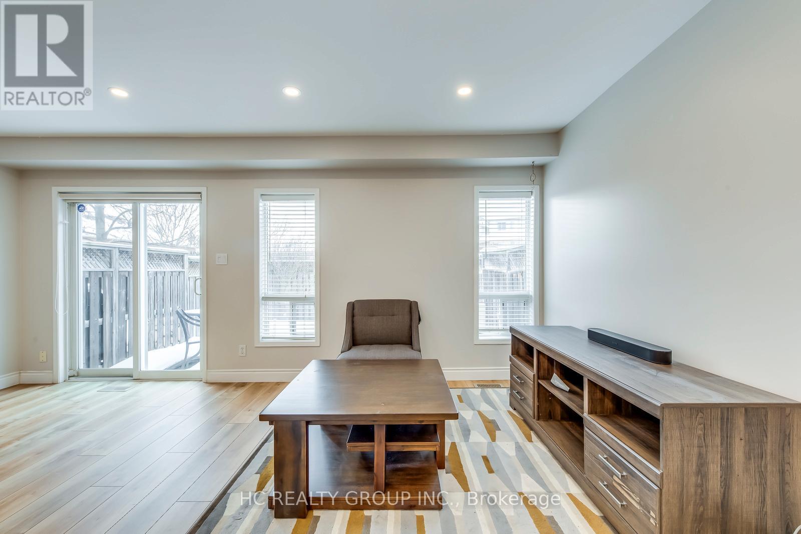 75 - 1489 Heritage Way, Oakville, Ontario  L6M 4M7 - Photo 17 - W12790402