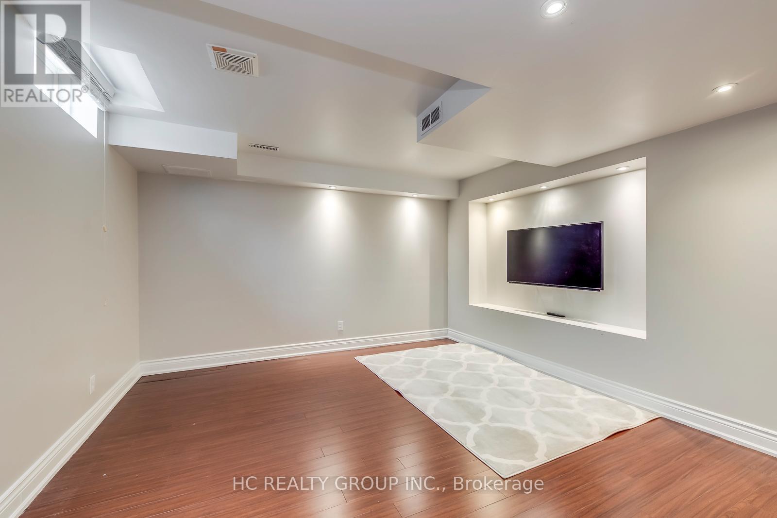 75 - 1489 Heritage Way, Oakville, Ontario  L6M 4M7 - Photo 39 - W12790402