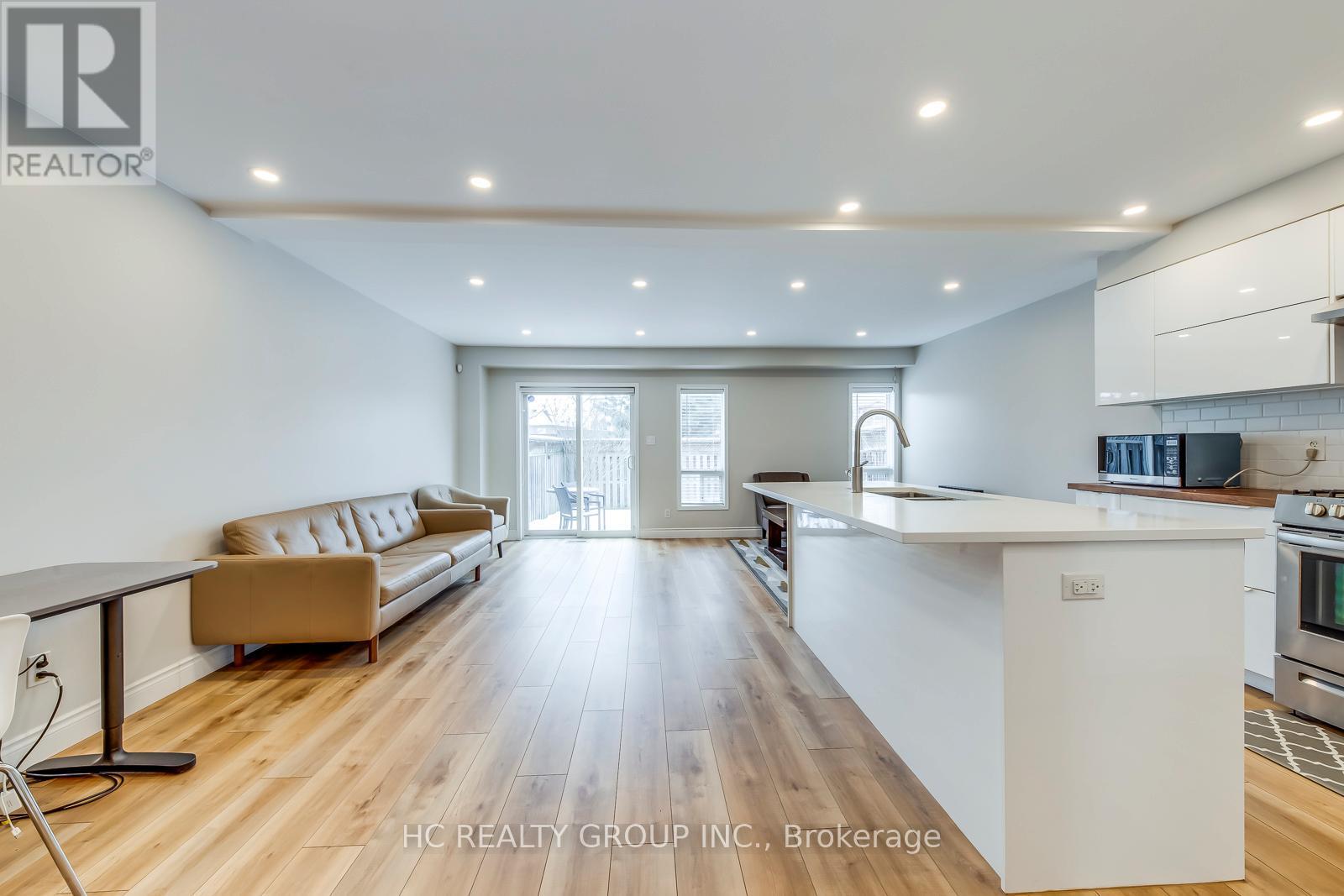 75 - 1489 Heritage Way, Oakville, Ontario  L6M 4M7 - Photo 5 - W12790402