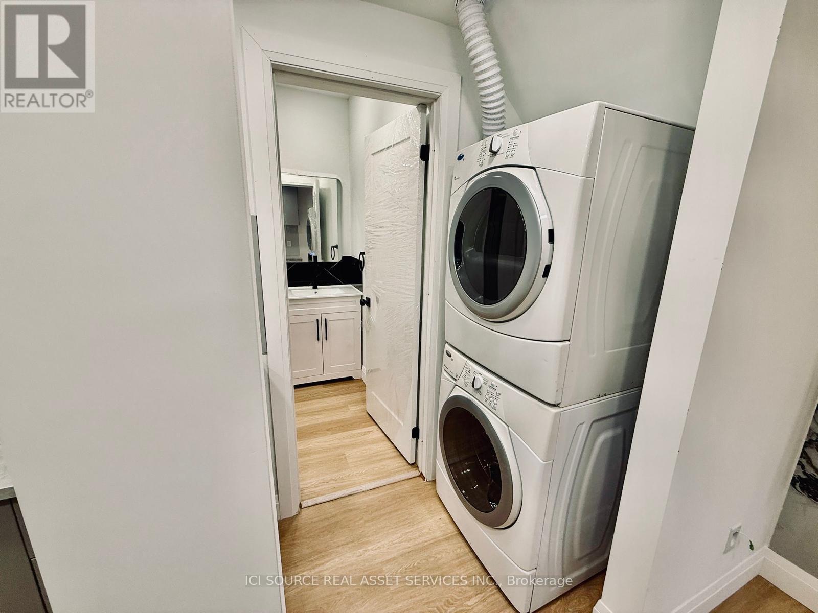 1 - 3186 Hines Drive, Oakville, Ontario  L6M 0Z9 - Photo 10 - W12790414