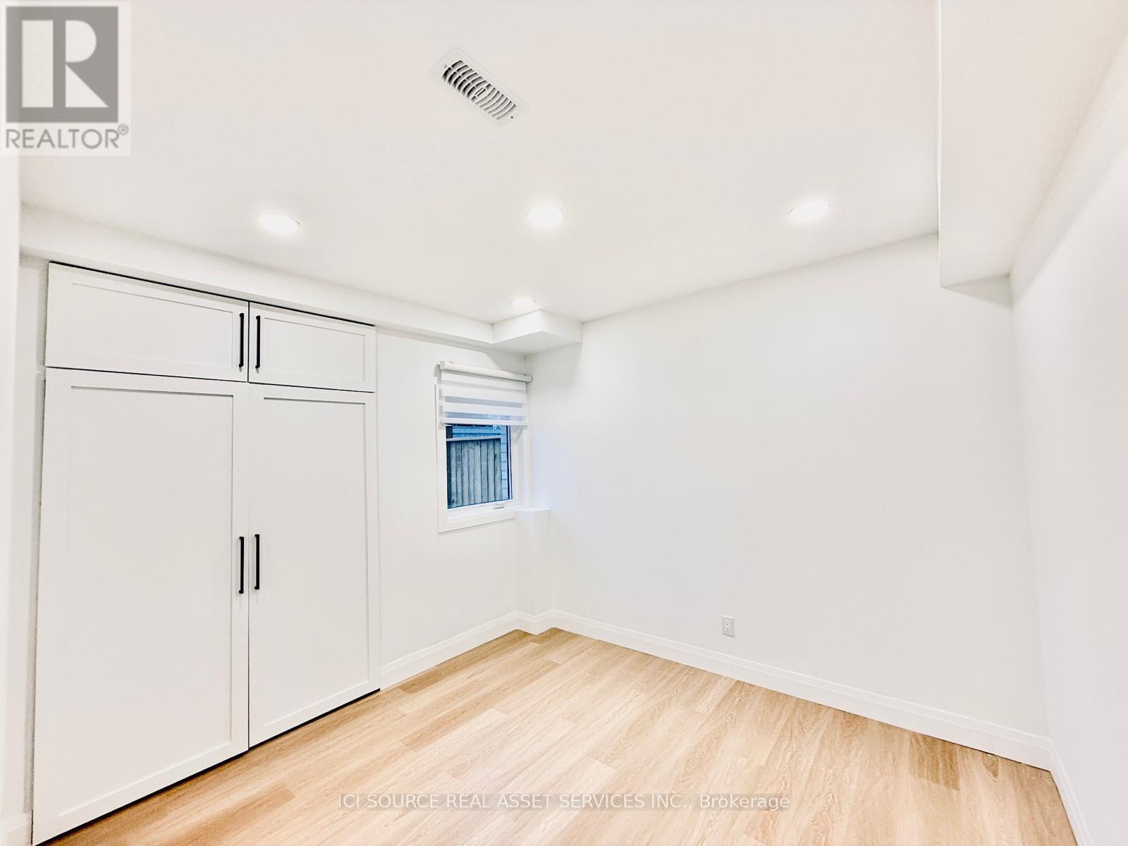 1 - 3186 Hines Drive, Oakville, Ontario  L6M 0Z9 - Photo 8 - W12790414