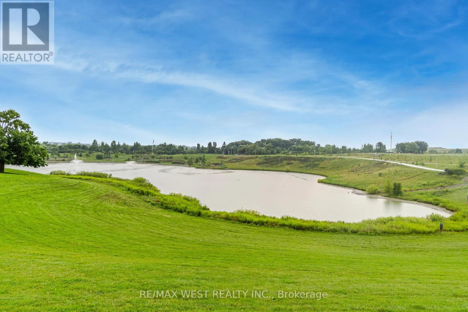 218 - 60 George Butchart Drive, Toronto, Ontario  M3K 0E1 - Photo 19 - W12790418