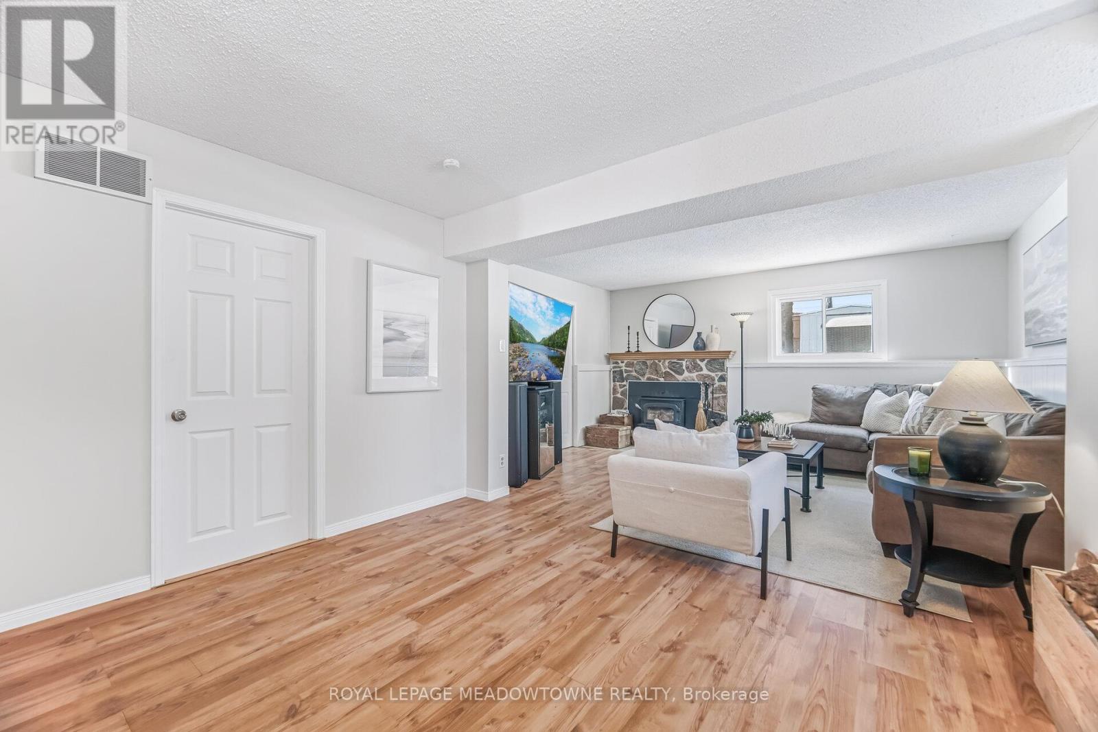 245 Queen Street, Guelph/eramosa (Rockwood), Ontario  N0B 2K0 - Photo 36 - X12790386