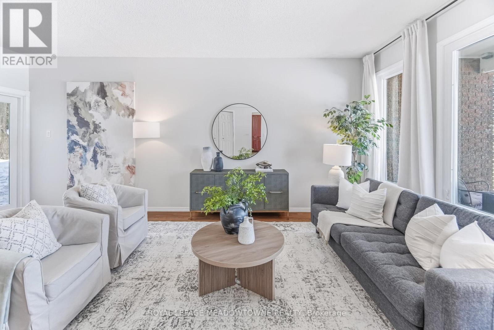 245 Queen Street, Guelph/eramosa (Rockwood), Ontario  N0B 2K0 - Photo 6 - X12790386