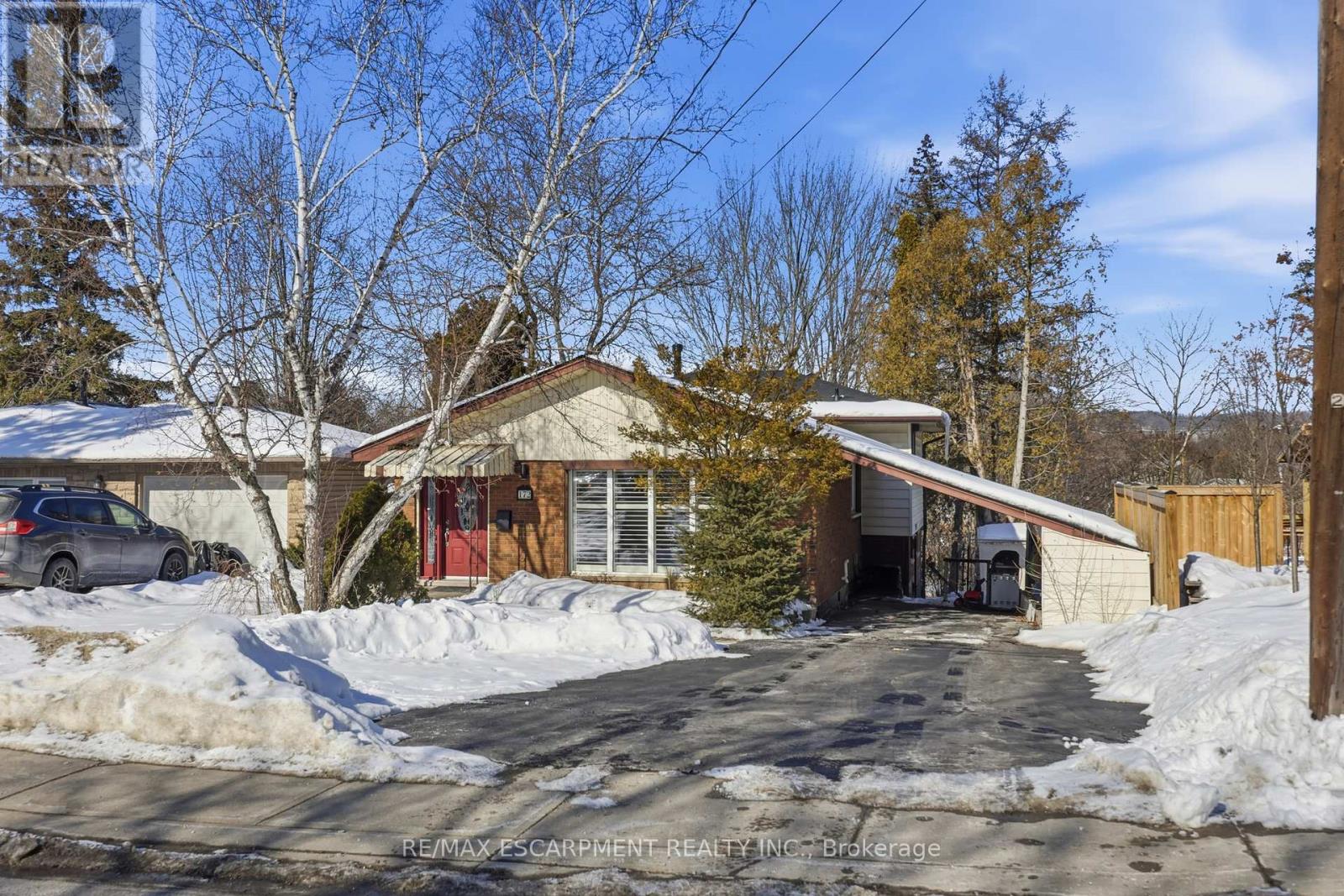 172 OLD ANCASTER ROAD, hamilton (dundas), Ontario