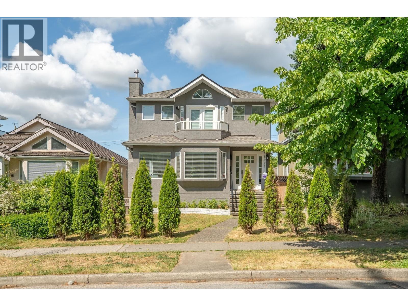 5921 ONTARIO STREET, Vancouver, British Columbia