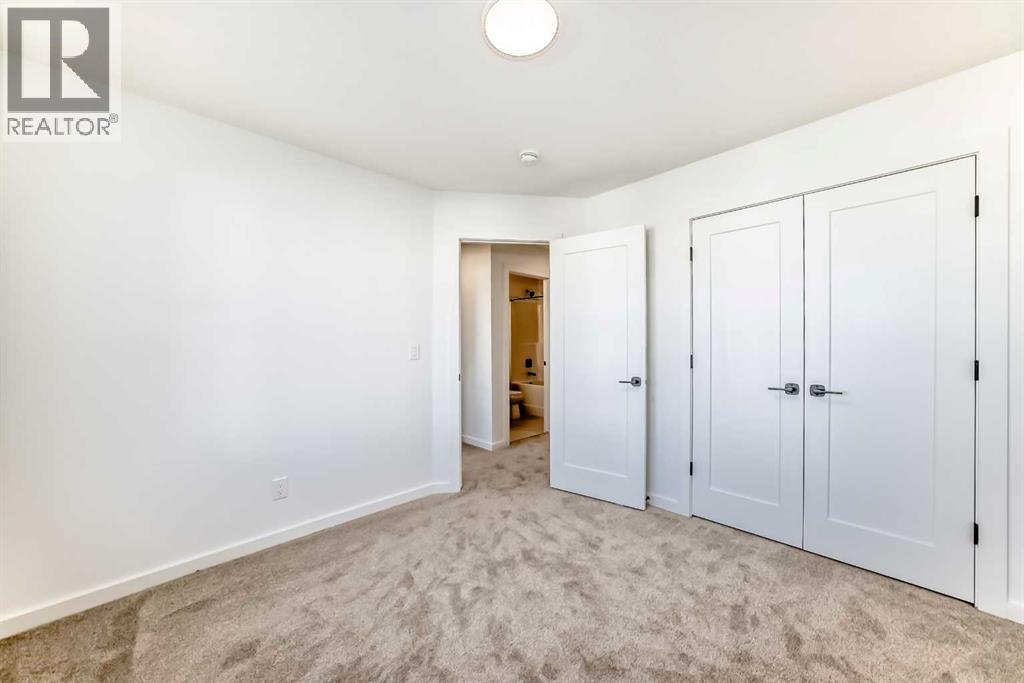 63 Creekside Path Sw, Calgary, Alberta  T2X 5V9 - Photo 30 - A2279480