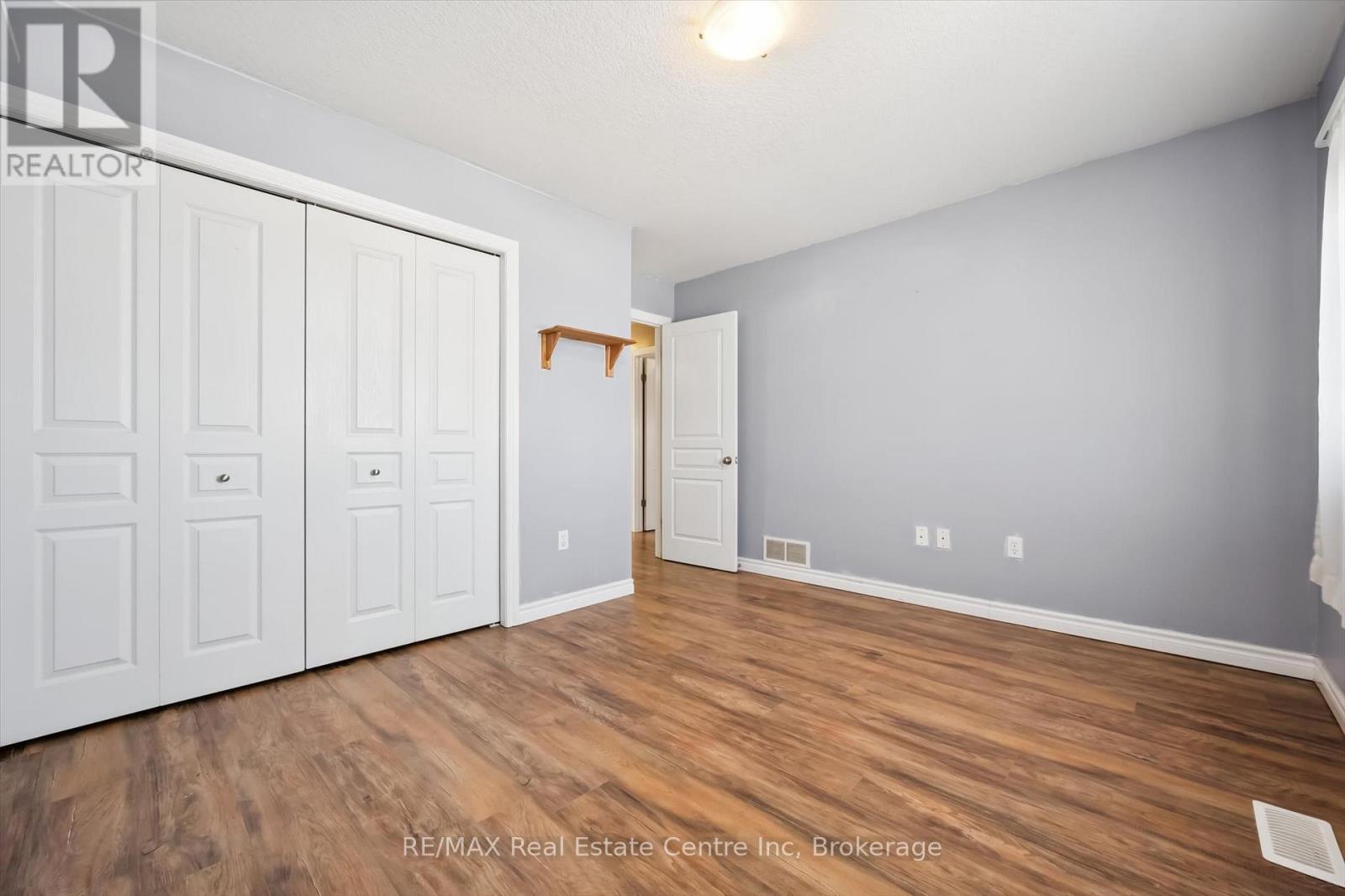 44 Dominion Drive, Guelph (Pineridge/westminster Woods), Ontario  N1L 0B4 - Photo 19 - X12739166