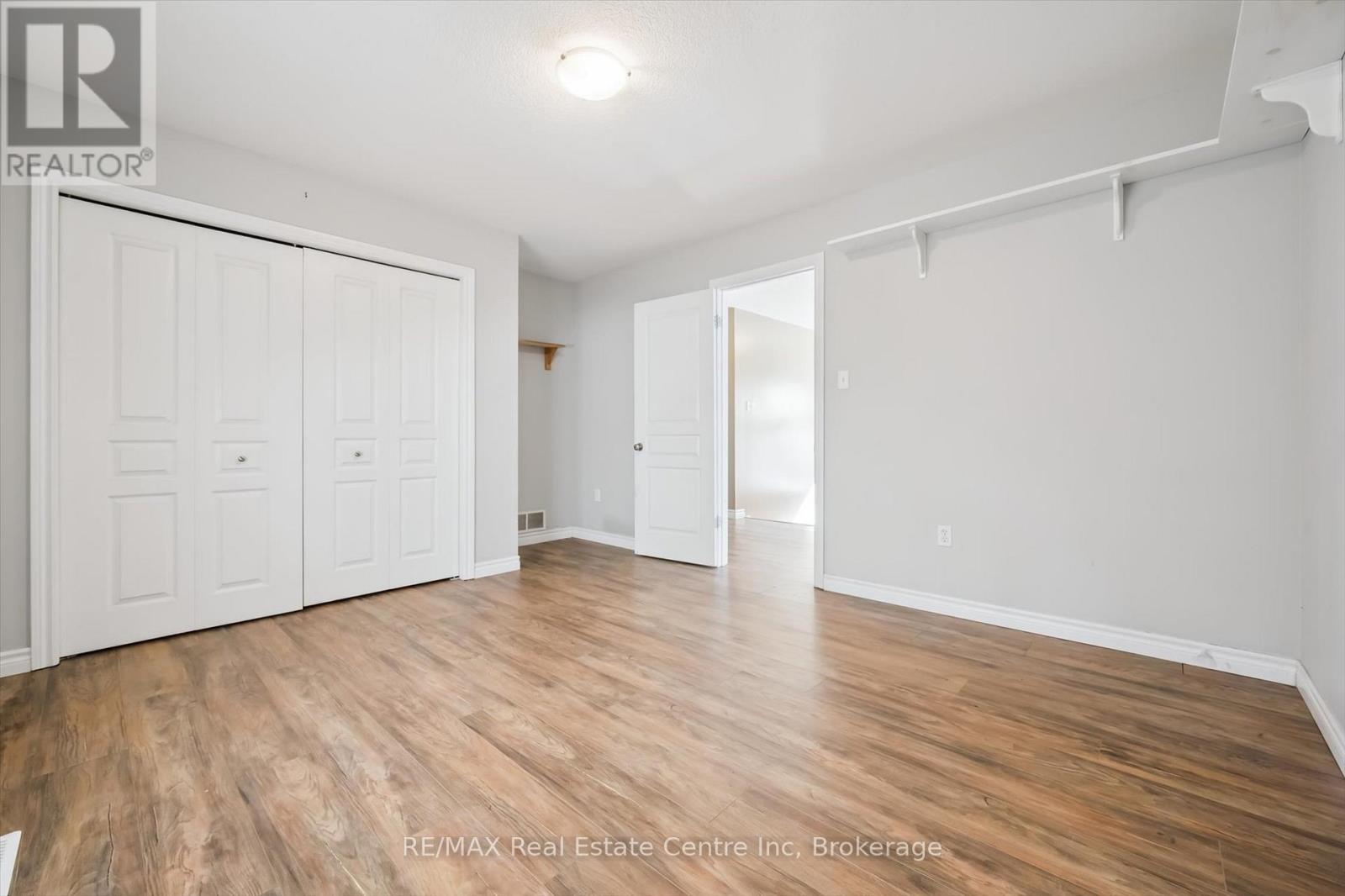 44 Dominion Drive, Guelph (Pineridge/westminster Woods), Ontario  N1L 0B4 - Photo 23 - X12739166