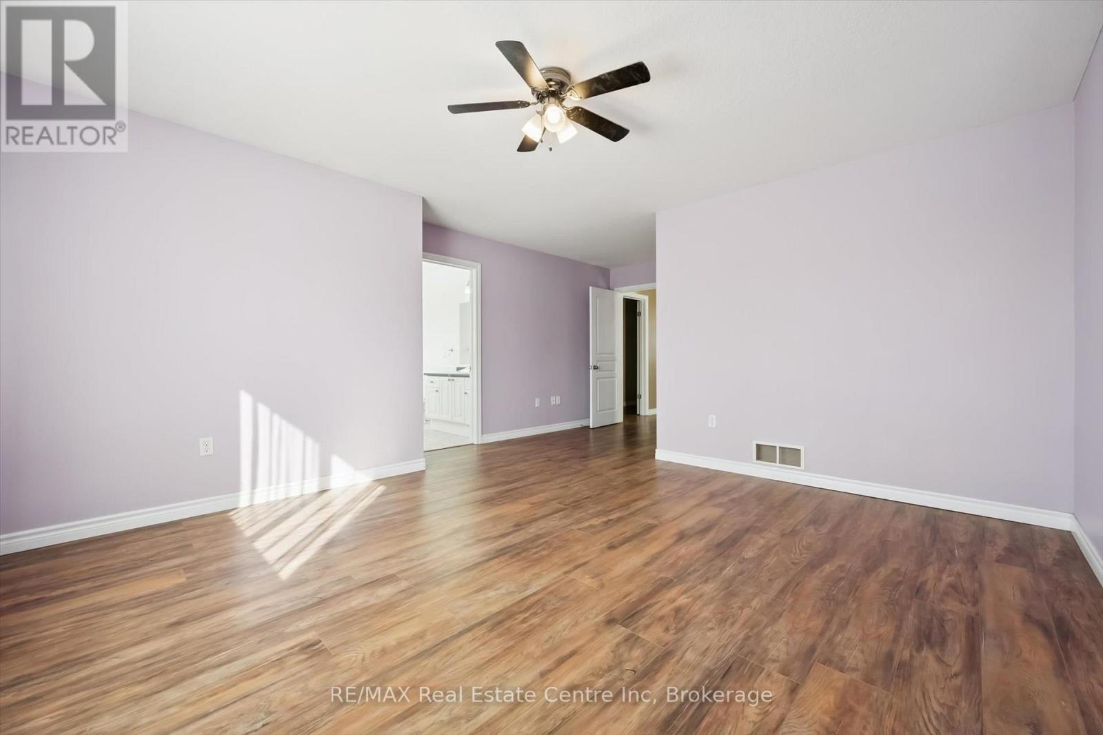 44 Dominion Drive, Guelph (Pineridge/westminster Woods), Ontario  N1L 0B4 - Photo 26 - X12739166