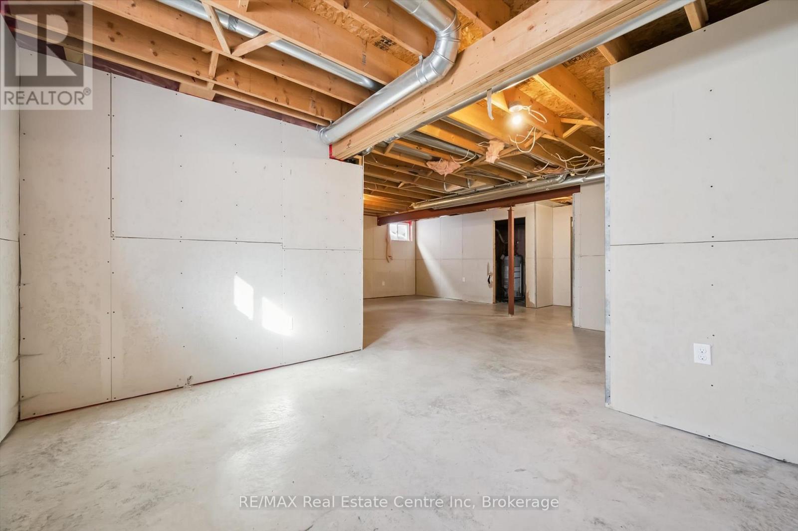 44 Dominion Drive, Guelph (Pineridge/westminster Woods), Ontario  N1L 0B4 - Photo 31 - X12739166