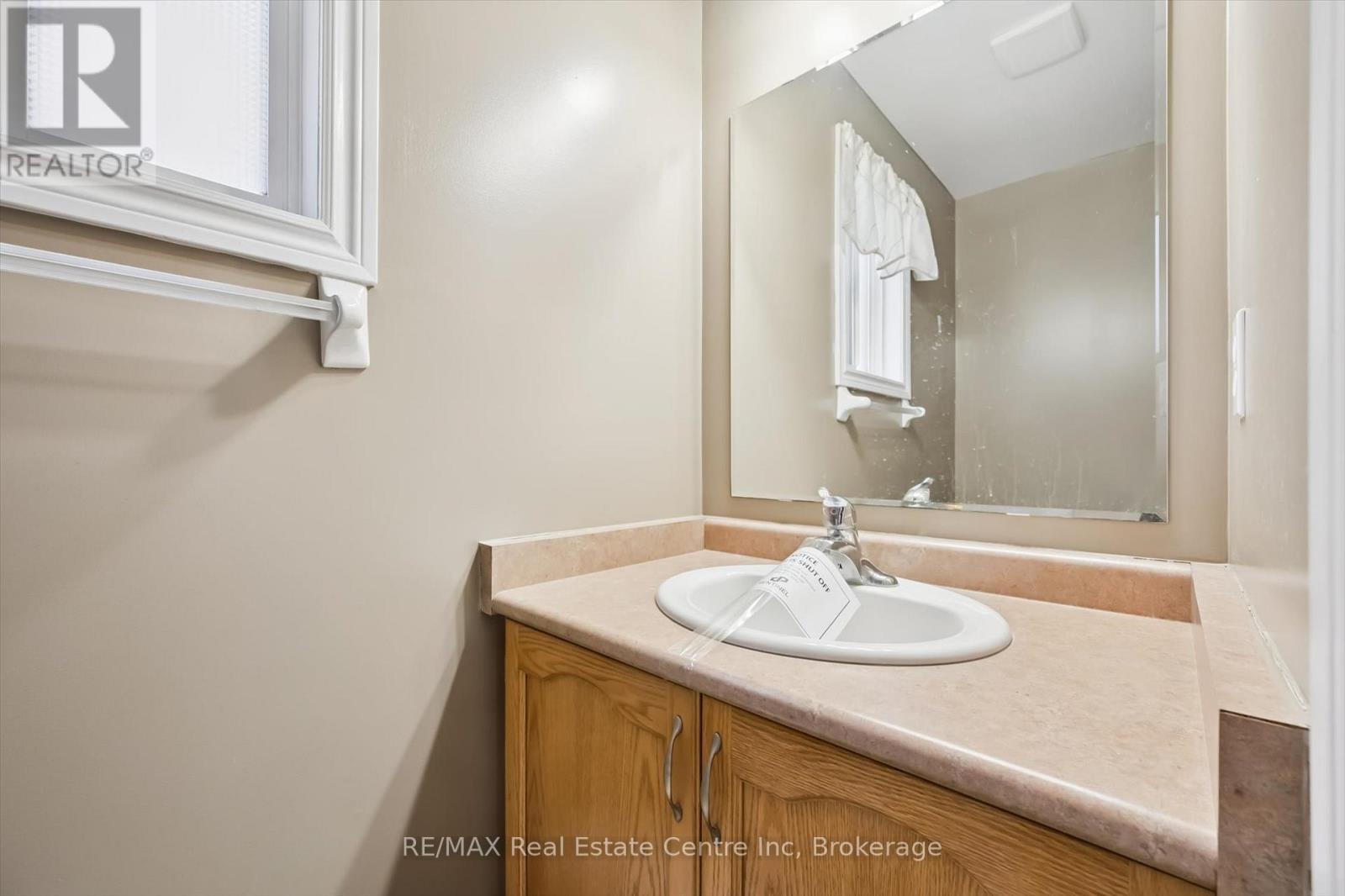 44 Dominion Drive, Guelph (Pineridge/westminster Woods), Ontario  N1L 0B4 - Photo 3 - X12739166