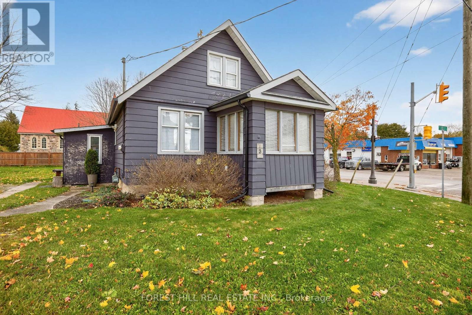 3 Elora Street N, Mapleton, Ontario  N0B 1A0 - Photo 3 - X12755108