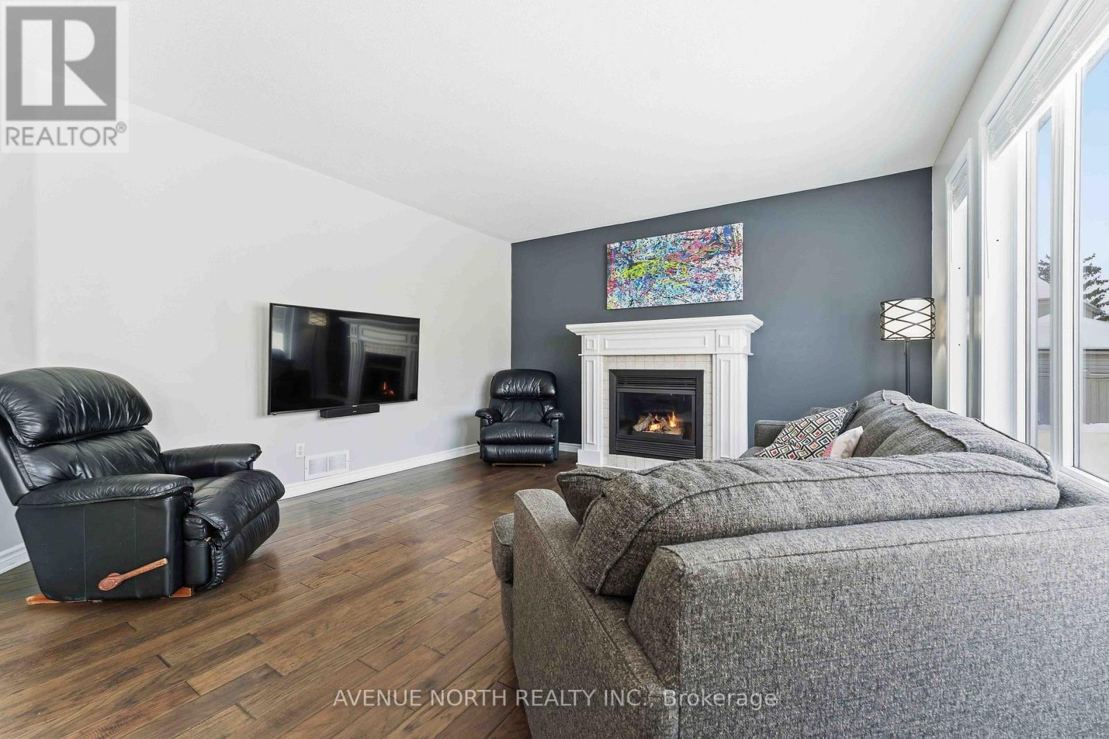 107 Dugas Court, Ottawa, Ontario  K4A 4N2 - Photo 14 - X12789906