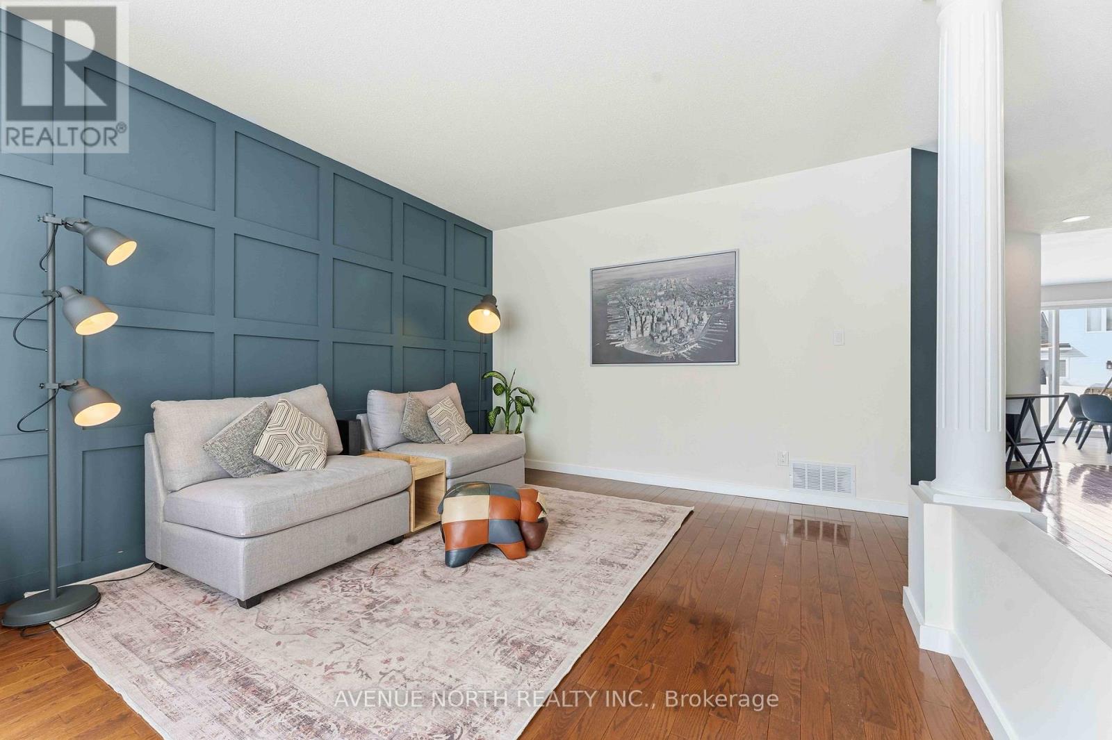 107 Dugas Court, Ottawa, Ontario  K4A 4N2 - Photo 5 - X12789906