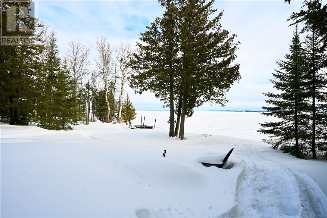 2621 Bay Estates North, Nemi, Ontario  P0P 1W0 - Photo 5 - 2126457