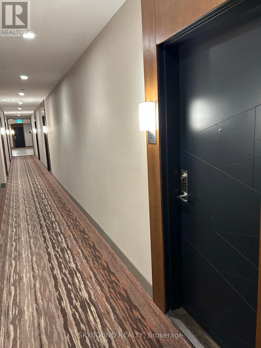 143 - 1575 Lakeshore Road W, Mississauga, Ontario  L5J 0B1 - Photo 5 - W12790426