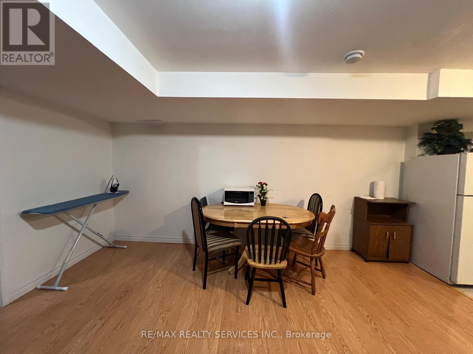 (Basement) - 28 Mossgrove Crescent, Brampton, Ontario  L7A 3E6 - Photo 2 - W12790428