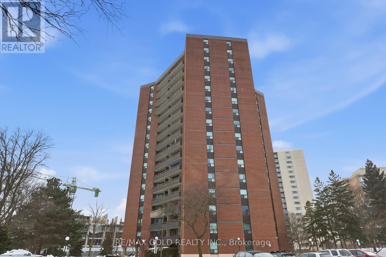 401 - 335 Mill Road, Toronto, Ontario  M9C 1Y6 - Photo 2 - W12790434