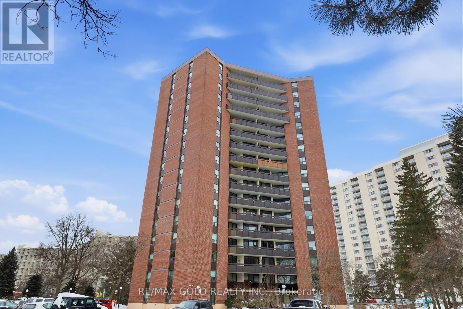 401 - 335 Mill Road, Toronto, Ontario  M9C 1Y6 - Photo 6 - W12790434
