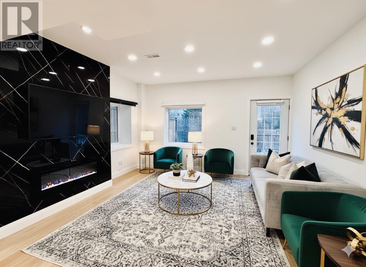 2 - 3186 HINES DRIVE, Oakville, Ontario