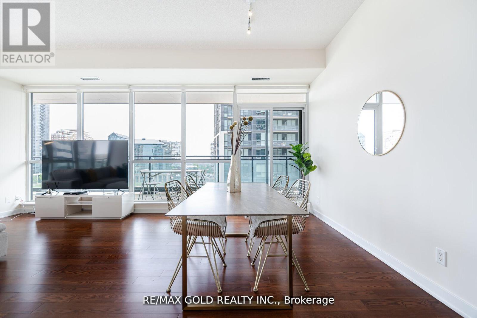 607 - 4070 Confederation Parkway, Mississauga, Ontario  L5B 0E9 - Photo 7 - W12790444