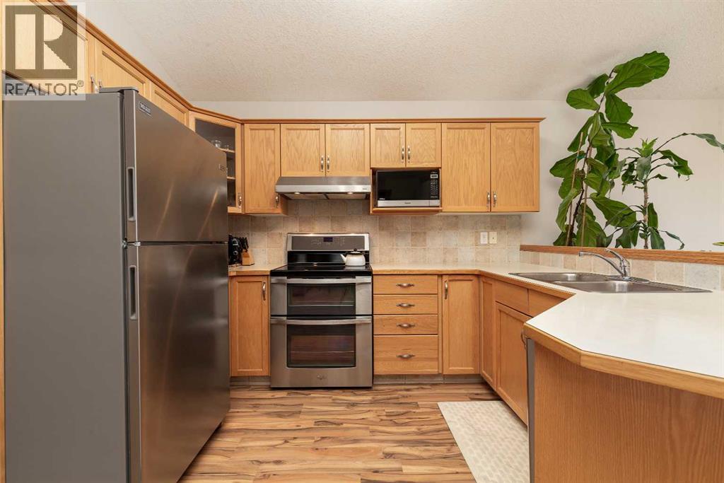 140 Blackfoot Circle W, Lethbridge, Alberta  T1K 7V6 - Photo 10 - A2286201