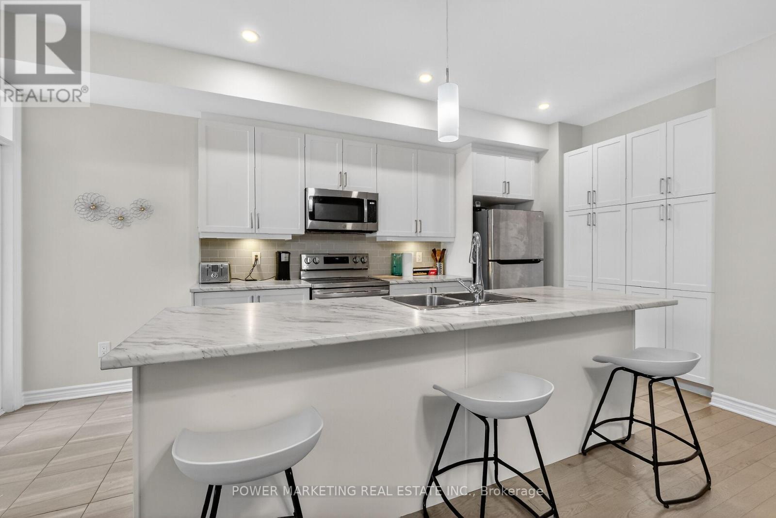 528 Enclave Lane, Clarence-Rockland, Ontario  K4K 0M8 - Photo 16 - X12790468