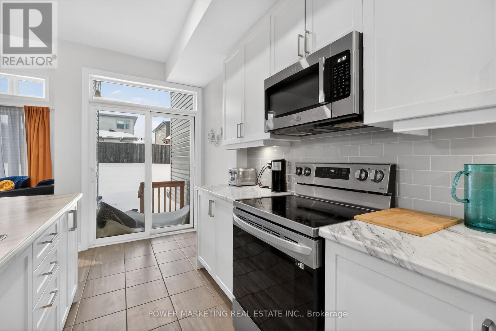 528 Enclave Lane, Clarence-Rockland, Ontario  K4K 0M8 - Photo 19 - X12790468