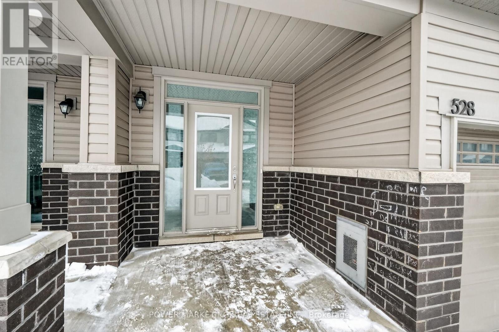 528 Enclave Lane, Clarence-Rockland, Ontario  K4K 0M8 - Photo 3 - X12790468