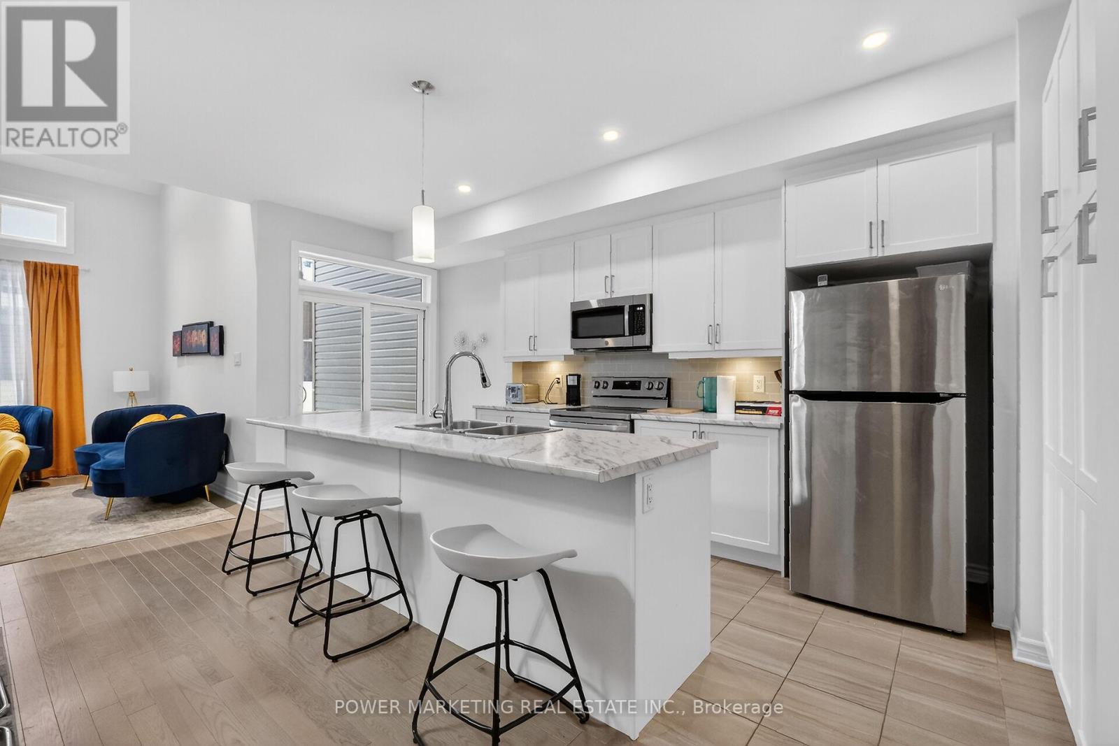 528 Enclave Lane, Clarence-Rockland, Ontario  K4K 0M8 - Photo 8 - X12790468