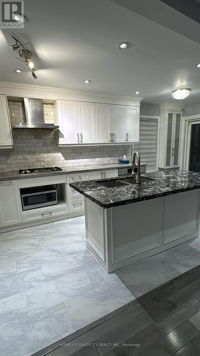 154 Broomlands Drive, Vaughan, Ontario  L6A 2K3 - Photo 5 - N12790010