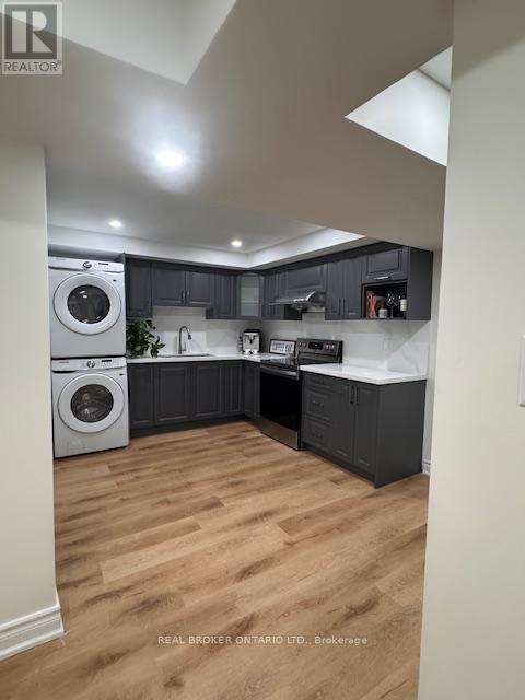 16 Jemima Road S, Brampton, Ontario  L7A 4T2 - Photo 4 - W12770124