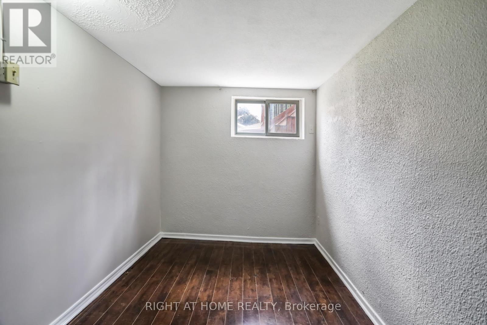 Lower - 16 Kingsdown Drive, Toronto, Ontario  M1K 3B8 - Photo 5 - E12790454