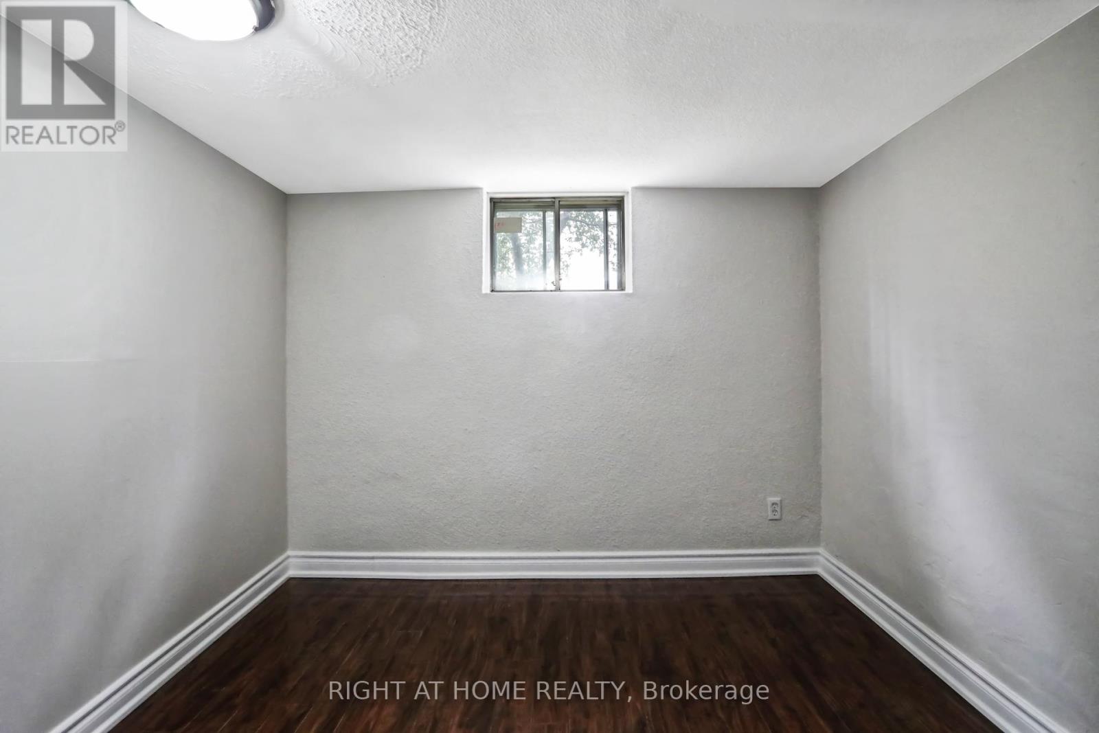 Lower - 16 Kingsdown Drive, Toronto, Ontario  M1K 3B8 - Photo 6 - E12790454