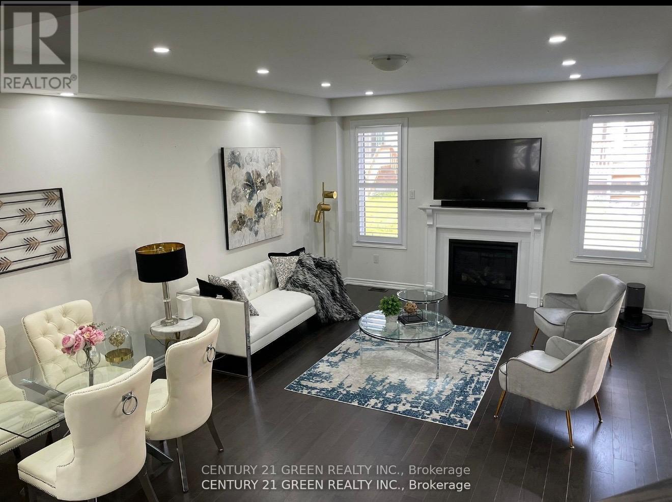 141 Barkerville Drive E, Whitby, Ontario  L1P 0L9 - Photo 5 - E12790478