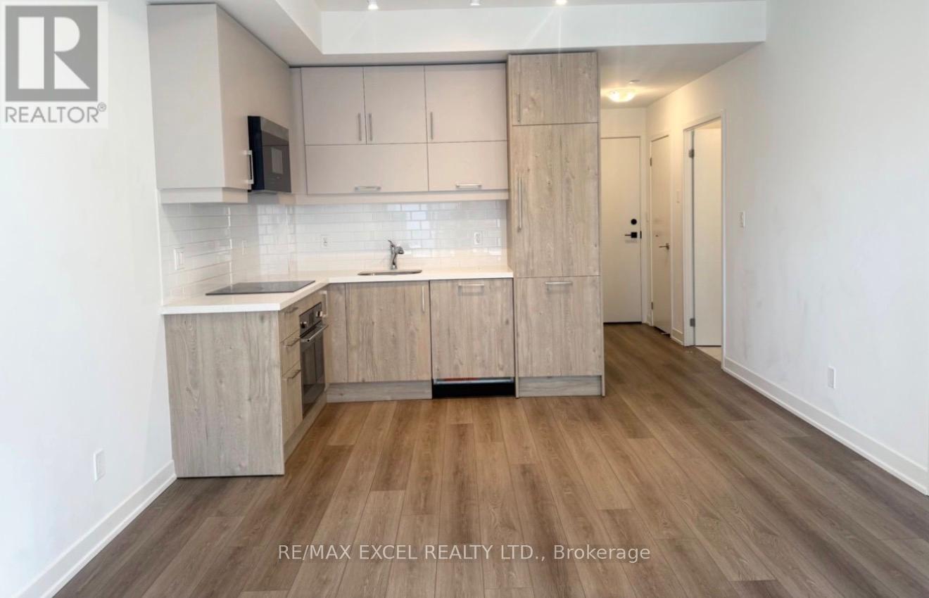 802 - 38 SIMCOE PROMENADE, Markham, Ontario