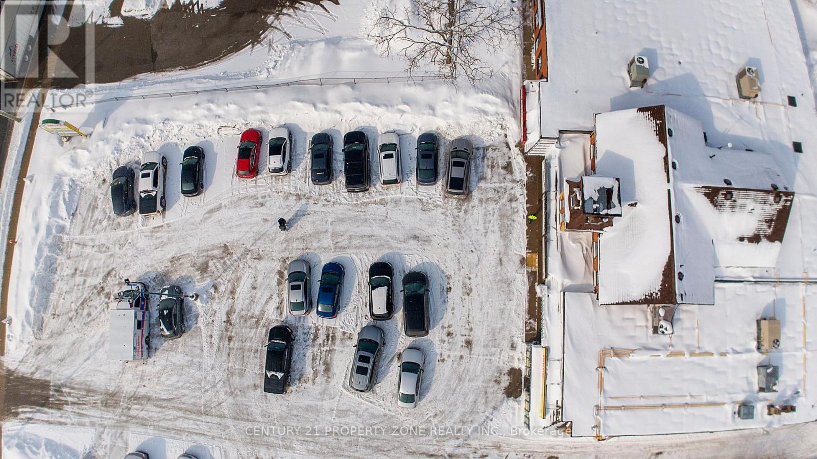 8 - 18371 Hurontario Street, Caledon (Caledon Village), Ontario  L7K 0X7 - Photo 3 - W12790474