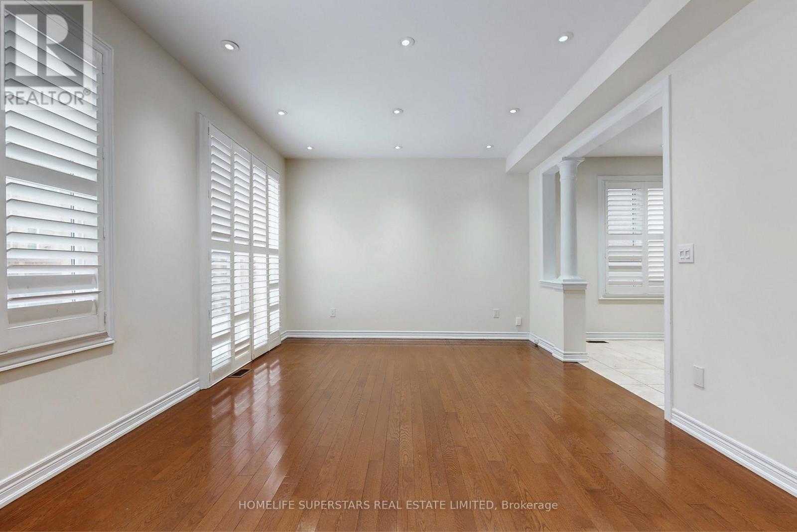 60 Ebury Drive, Brampton (Credit Valley), Ontario  L6X 5M7 - Photo 10 - W12790486